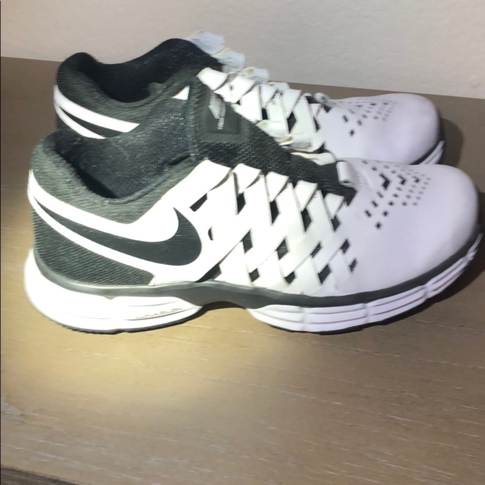 White Nike Fingertraps